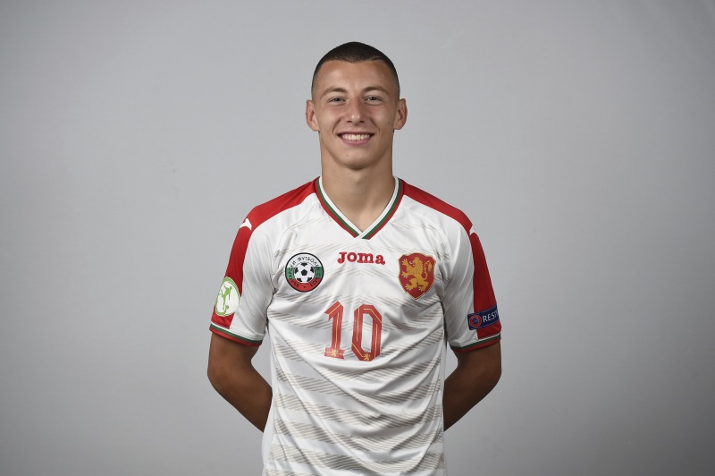 Георги Русев бе повикан в лагера на България U21